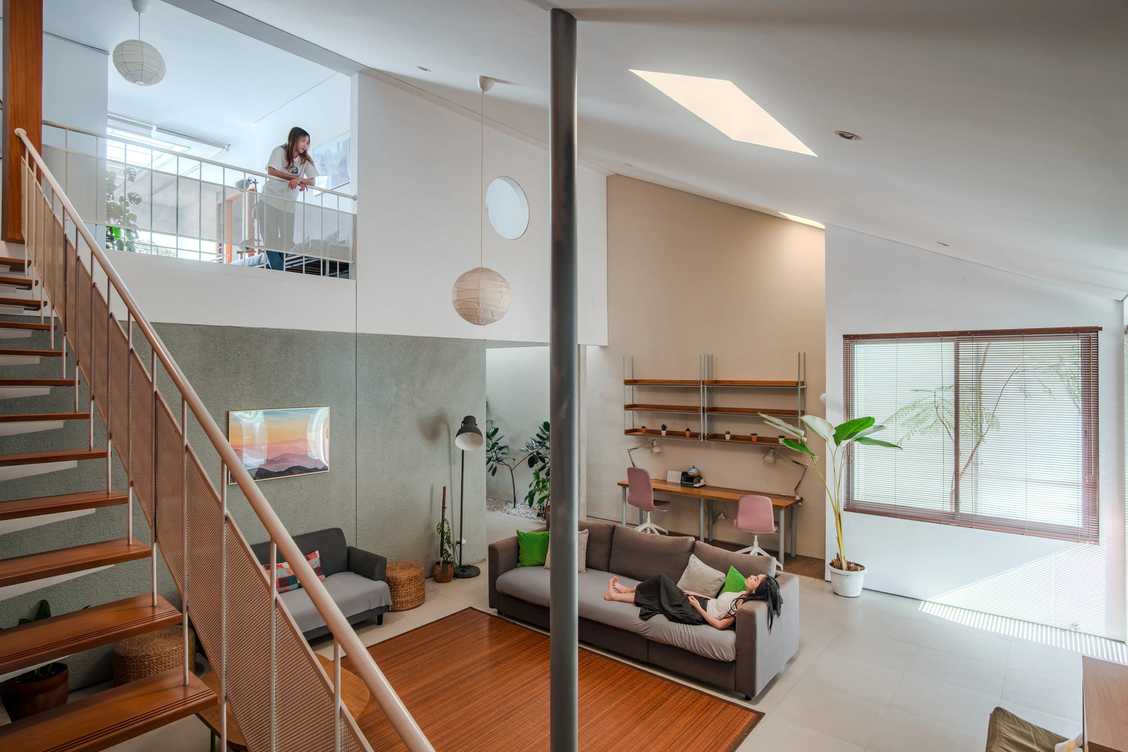 ARUNAMI HOUSE mobile 1